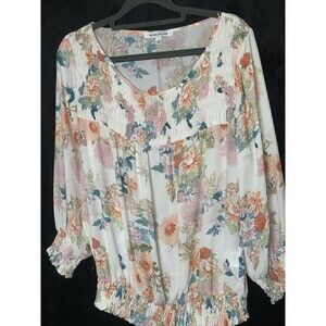 Rose + Olive Small Blouse Top Cream Floral Gathered At Hem Neck & Sleeve